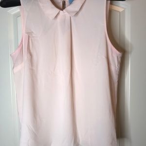 Beautiful Sleeveless Boutique Style Shirt